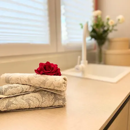 Apartmán Promo Price September - By The Sea *