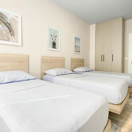 Daire Promo Price September - By The Sea Golem (Tirana)