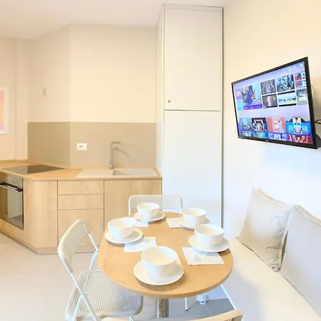 Apartmán Promo Price September - By The Sea *