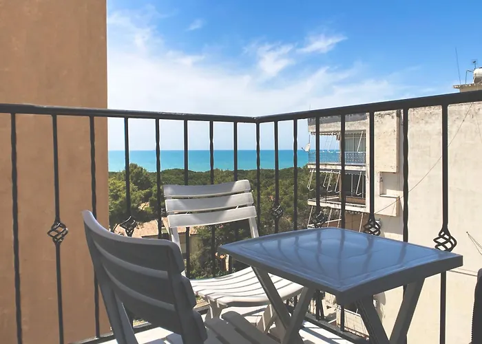 Promo Price September - By The Sea Apartman *